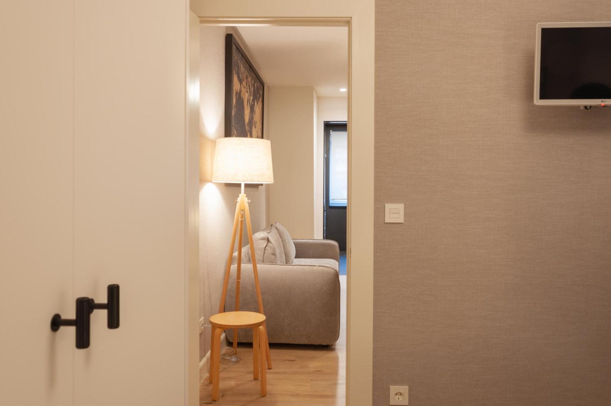 Vivienda Turistica En Bilbao La Vieja Con Wifi Y Parking Apartment Exterior photo