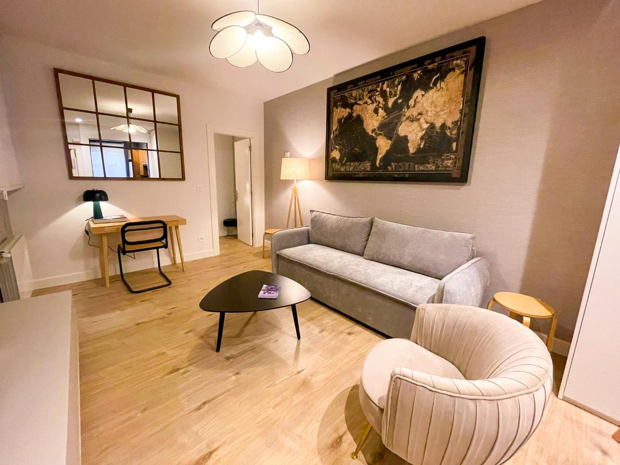 Vivienda Turistica En Bilbao La Vieja Con Wifi Y Parking Apartment Exterior photo